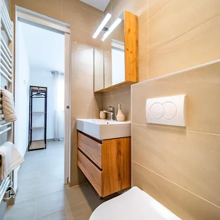 Guest house Arti Homes