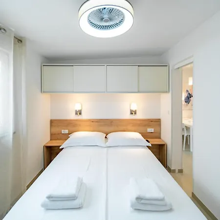 Arti Homes Gæstehus 3*