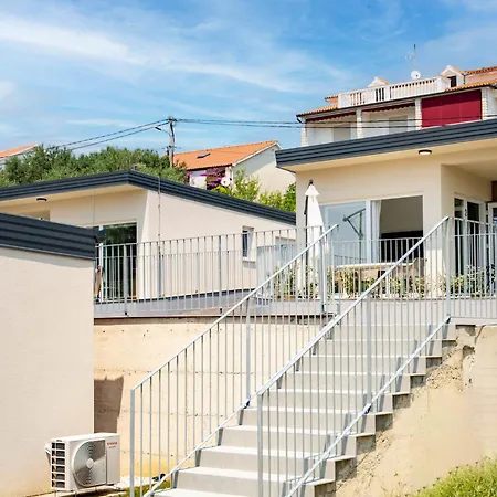 Arti Homes