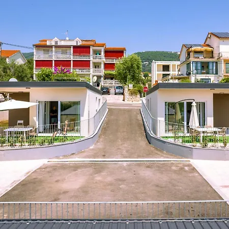 Arti Homes *