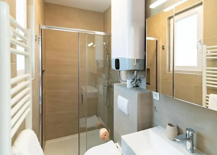 Arti Homes Banjol