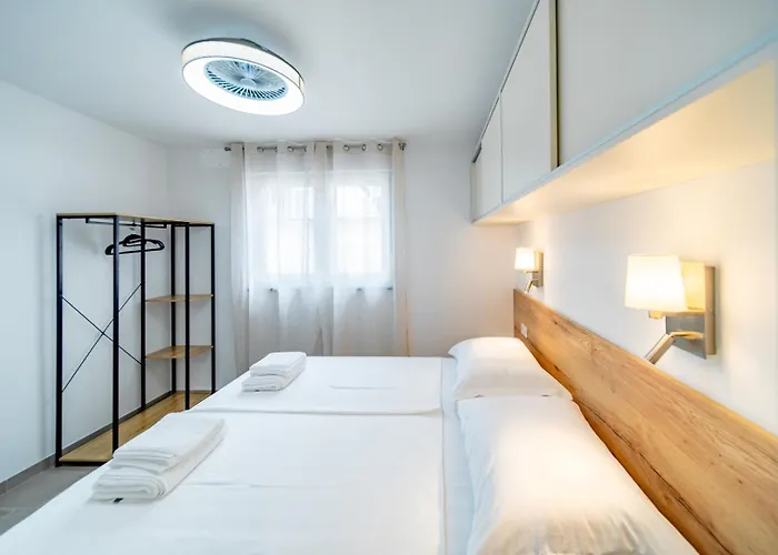 Arti Homes 招待所